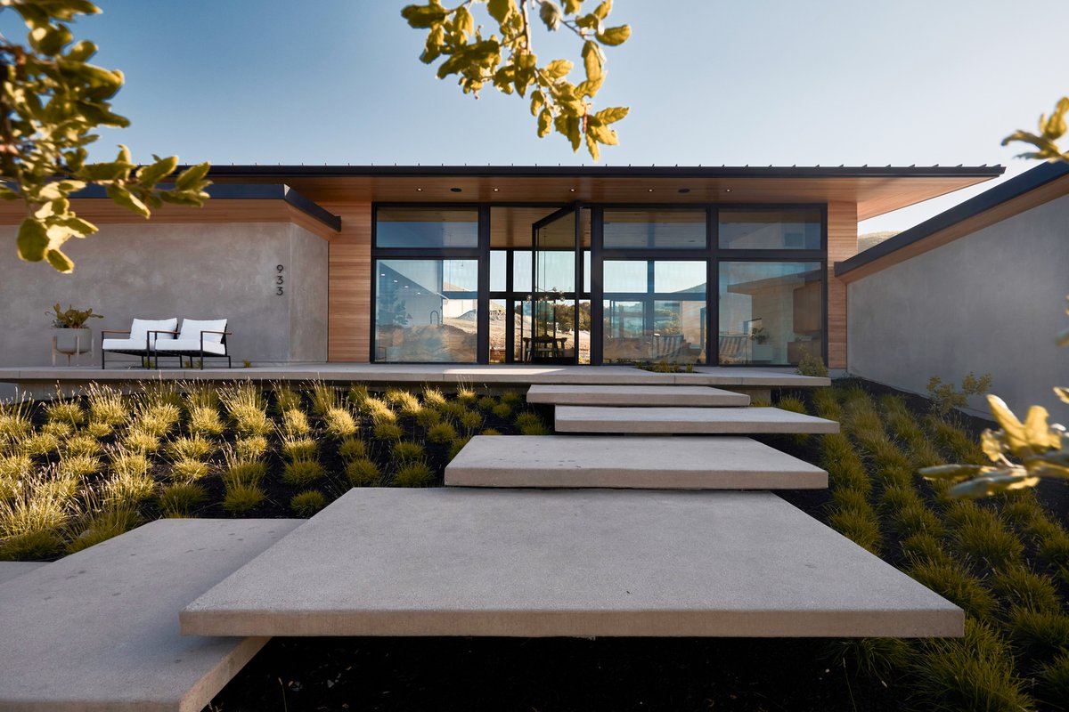 MANUEL TORRES DESIGN tweet media