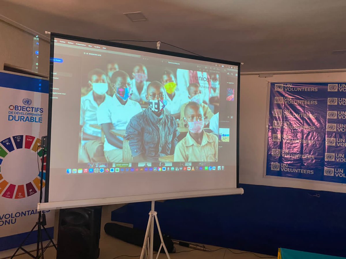 Les photos sont un moyen puissant de communication dans le travail des <a href="/UNVolunteers/">UN Volunteers</a> .
Ce matin, nous abordons le sujet avec <a href="/FessalBako/">Mr Bako</a> , chargé de  la communication digitale de <a href="/UN_Togo/">Nations Unies Togo</a> 
#CDLF2023 #UNVOLONTEERS