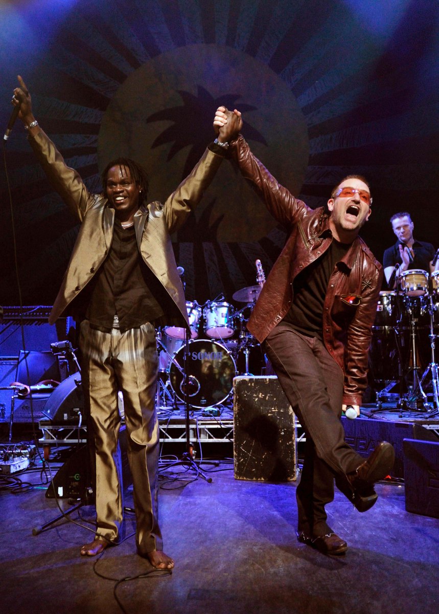 Being on stage with great fellow travellers. Every collaboration helps you grow Performing w/ Carlos Santana and celebrating with Bono in 2009 during @IslandRecords' 50th anniversary show in London Photography by another great traveller Adrian Boot / urbanimagetv #BMPositive