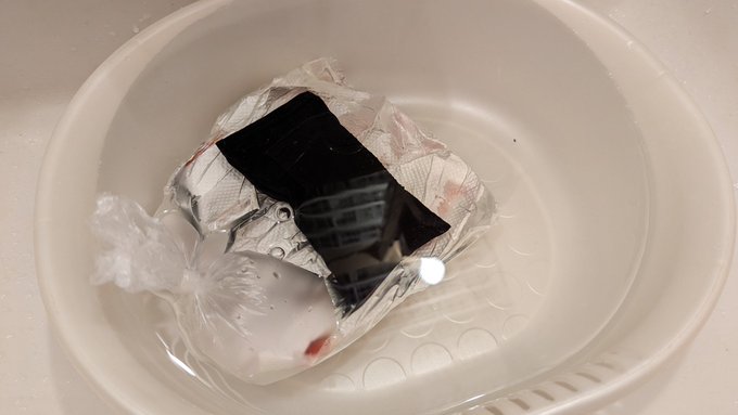 どこのご家庭にもあるウエイトは、冷凍魚/肉を水没解凍するためのものですよね 