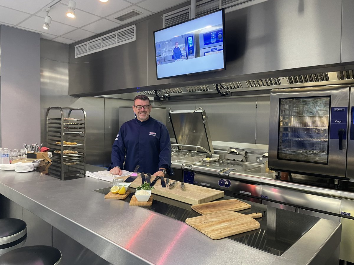 All prepped and ready to go for a focus dealer demonstration at Hobart Peterborough HQ #goodtobeback #hobart #bonnet #precipan #partnership