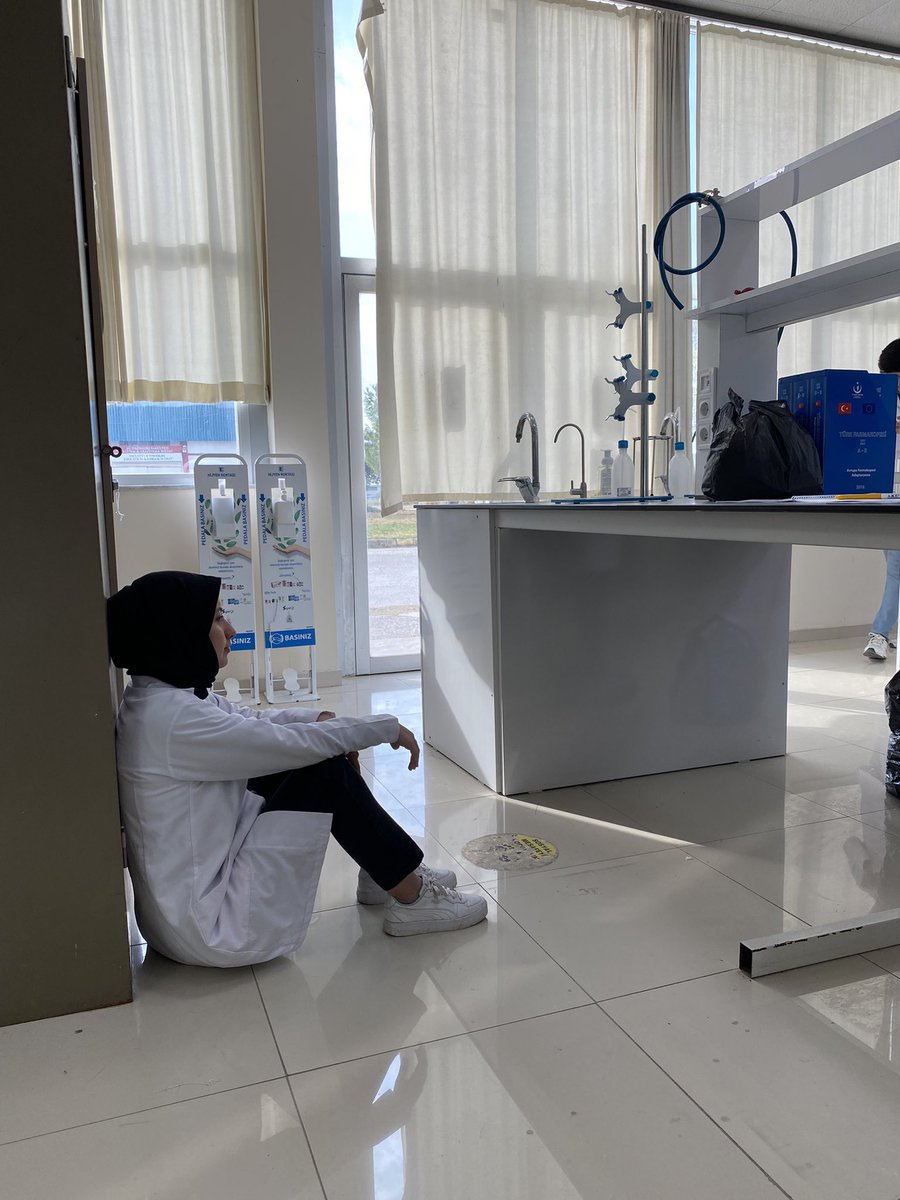 ssudecoban's tweet photo. labda boş beklemek yük olurmuş insana https://t.co/HTvZmuFL2Y