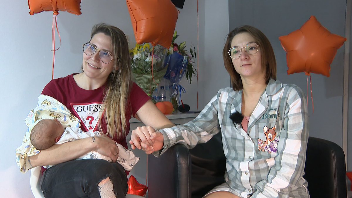 Neix a Palma el primer nadó d'Europa gestat per totes dues mares 
ccma.cat/324/neix-a-pal…