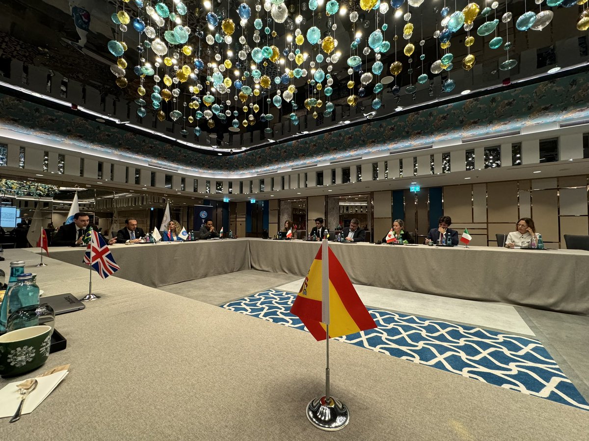 sansruben's tweet photo. Un honor haber representado a los Jóvenes Empresarios Españoles y @CEAJE, en la asamblea de lideres del @G20_YEA en #Estambul en el marco de la celebración de los 100 años de la república de #Turquía. ¡ Enhorabuena #Türkiye 🇹🇷 ! 👏 https://t.co/RfoWJ86LRS
