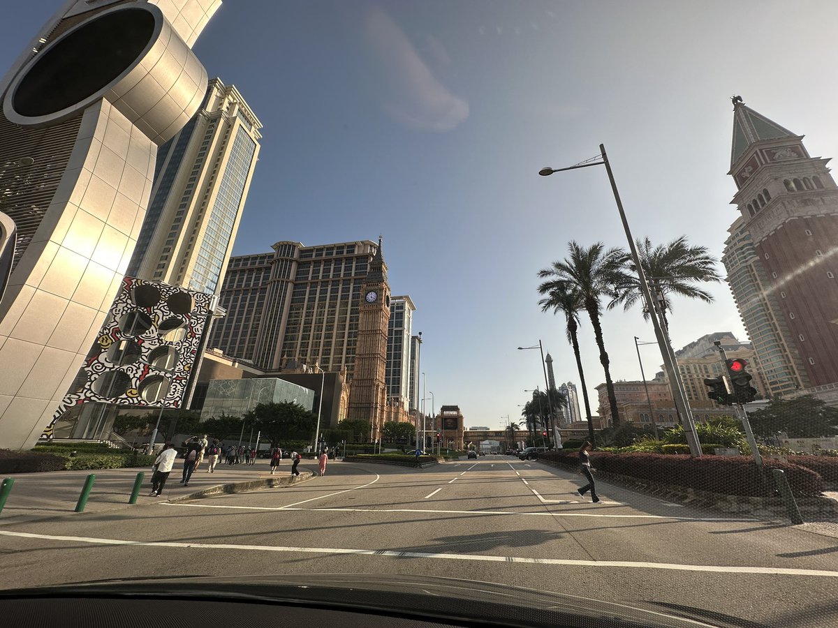 boredesteth's tweet image. The best utility of #BoredApeYachtClub is connecting with incredible people worldwide. Just got the warmest welcome from my ape/punk fren and his Model X Plaid in Macau! It&apos;s not only the first XP in Macau but likely the fastest car too. 🚀 #ModelXPlaid