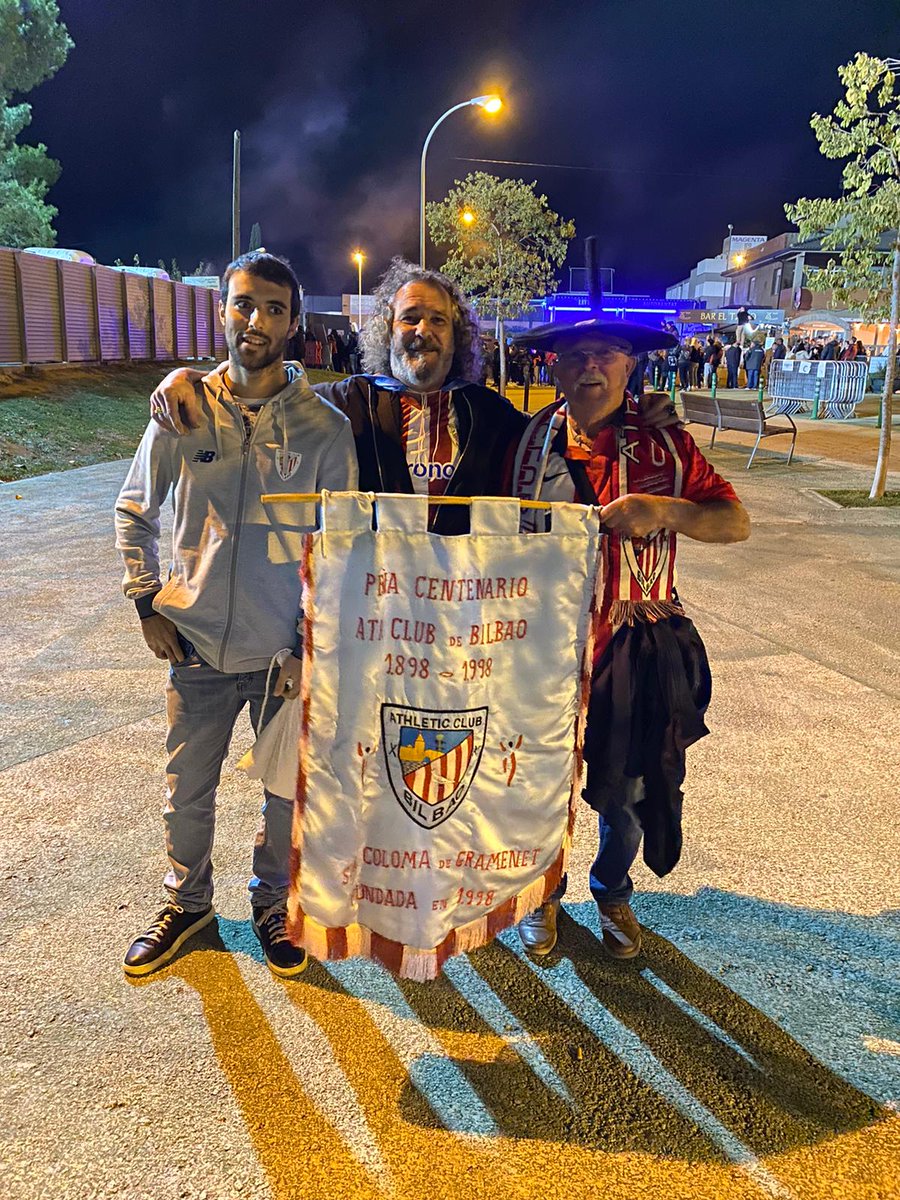 CentenarioSC's tweet photo. Ahir vam estar presents a #Rubí per veure guanyar el nostre @AthleticClub junt amb molta afició athleticzale de Catalunya

🇦🇹 Primer pas per continuar endavant en la nostra competició més estimada

🦁 Enhorabona al @UERubi pel gran partit https://t.co/VxLV4exAzP