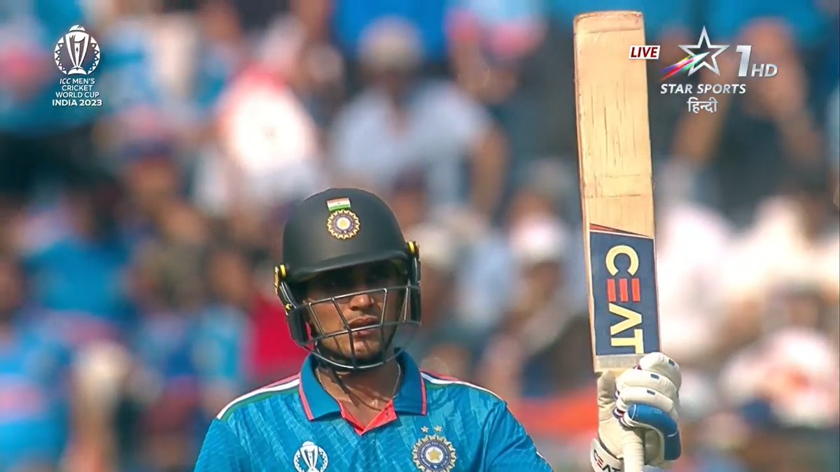 CricCrazyJohns's tweet photo. Well played, Shubman Gill...!!!!

He missed out a well deserving hundred by just 8 runs, feel for him, played so well but got out for 92 runs. https://t.co/K9r4mE4HFg