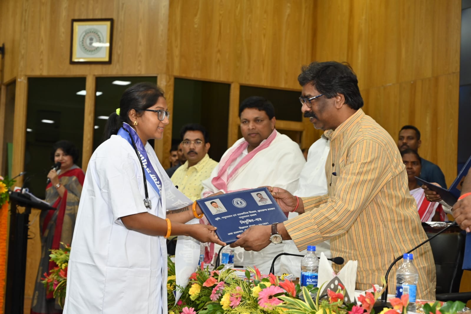 CM हेमंत सोरेन ने 66 पशु चिकित्सकों को सौंपा नियुक्ति पत्र, जानिए क्या कहा… - CM Hemant Soren handed over appointment letters to 66 veterinarians, know what he said…