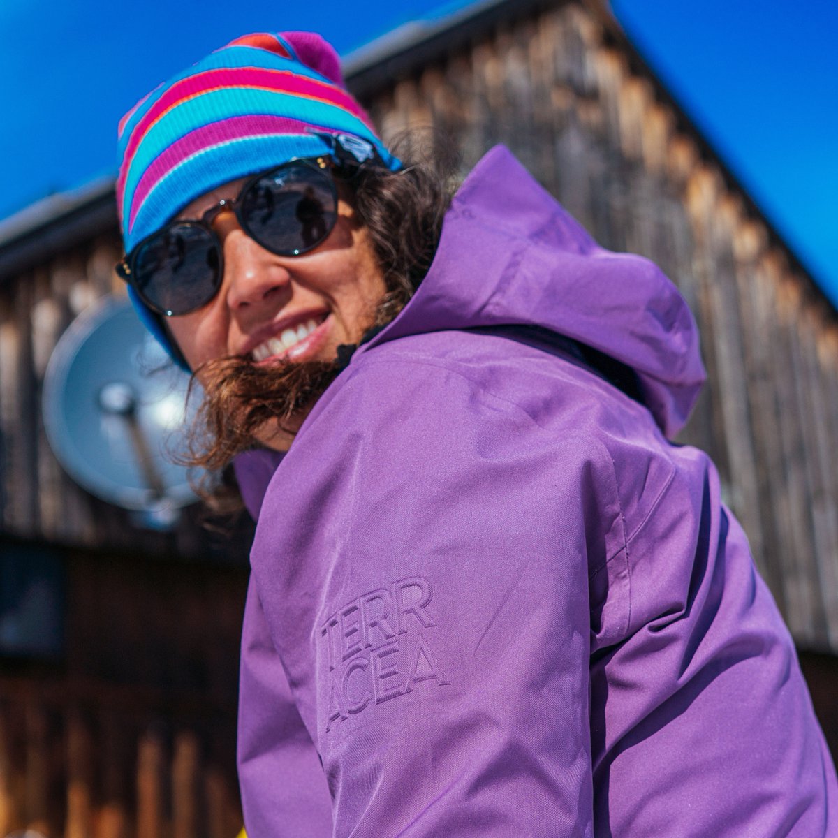 terraceaco's tweet photo. Don't just survive the cold; thrive in it. Our winter collection is your passport to thrilling outdoor experiences🏔️ 

#mountainlife #alps #wintervibes #snowboarding #ski https://t.co/Oj6KyZ5U3L