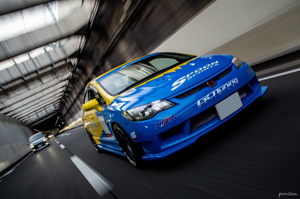pollux_wrap's tweet photo. 先日納車させて頂きました。

CIVIC TypeR FD2
spoonカラーでド派手に仕上がりました！

スタジオ移転後初のフルラッピングでした😌

📸:@PoniRazY 
ご利用ありがとうございました！

神奈川近辺
ラッピング、プロテクションはpolluxへ！ https://t.co/vBGVtZZKQv