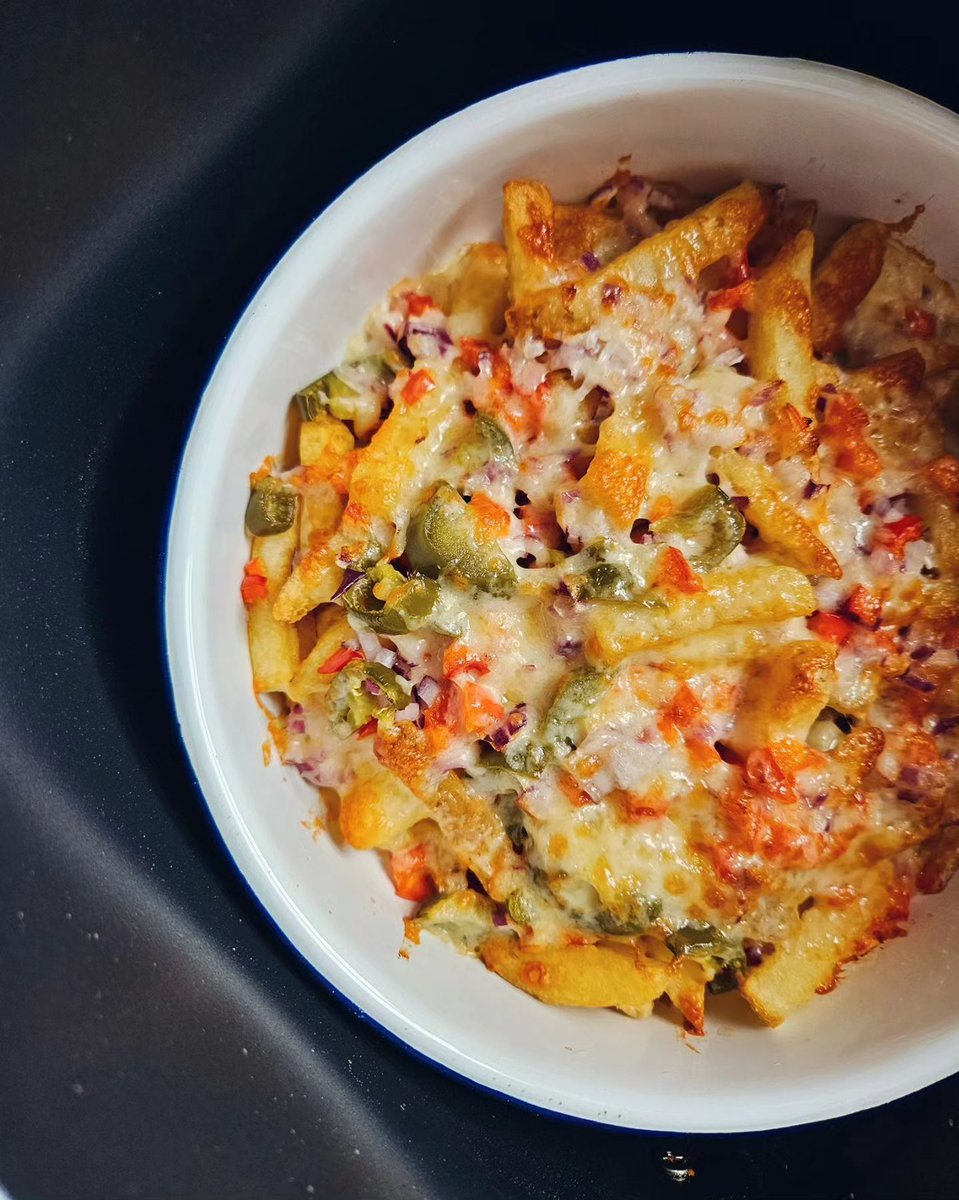 LoveAvalla's tweet photo. Turning up the heat and embracing the start of November with a range of delicious recipes guaranteed to elevate your dining experience. 🍽️

#food #recipies #loveavalla #livelife #love #avalla #live #life #cooking #foodinspiration #foodlover #november #recipes  #foodie https://t.co/ZzEeSLyTMK
