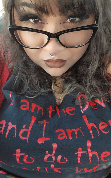 Good morning, my Herd! I feel like nobody sees my posts anymore ^^; Sad cow.  Either way, I hope you<a href="/tag/dagreatbate"class="tags"><span>#dagreatbate</span></a>
