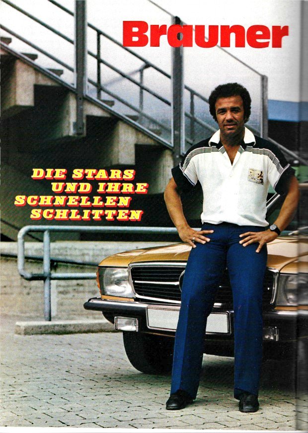 kicker_fuma's tweet photo. "Erwin Kostedde: Brauner Bomber - Brauner Benz"
(Aus: Fuma September/Oktober 1977)
#kostedde #bvb #borussiadortmund #ofc #offenbach #werder #daimler #mercedes https://t.co/2Qk6yESMUI