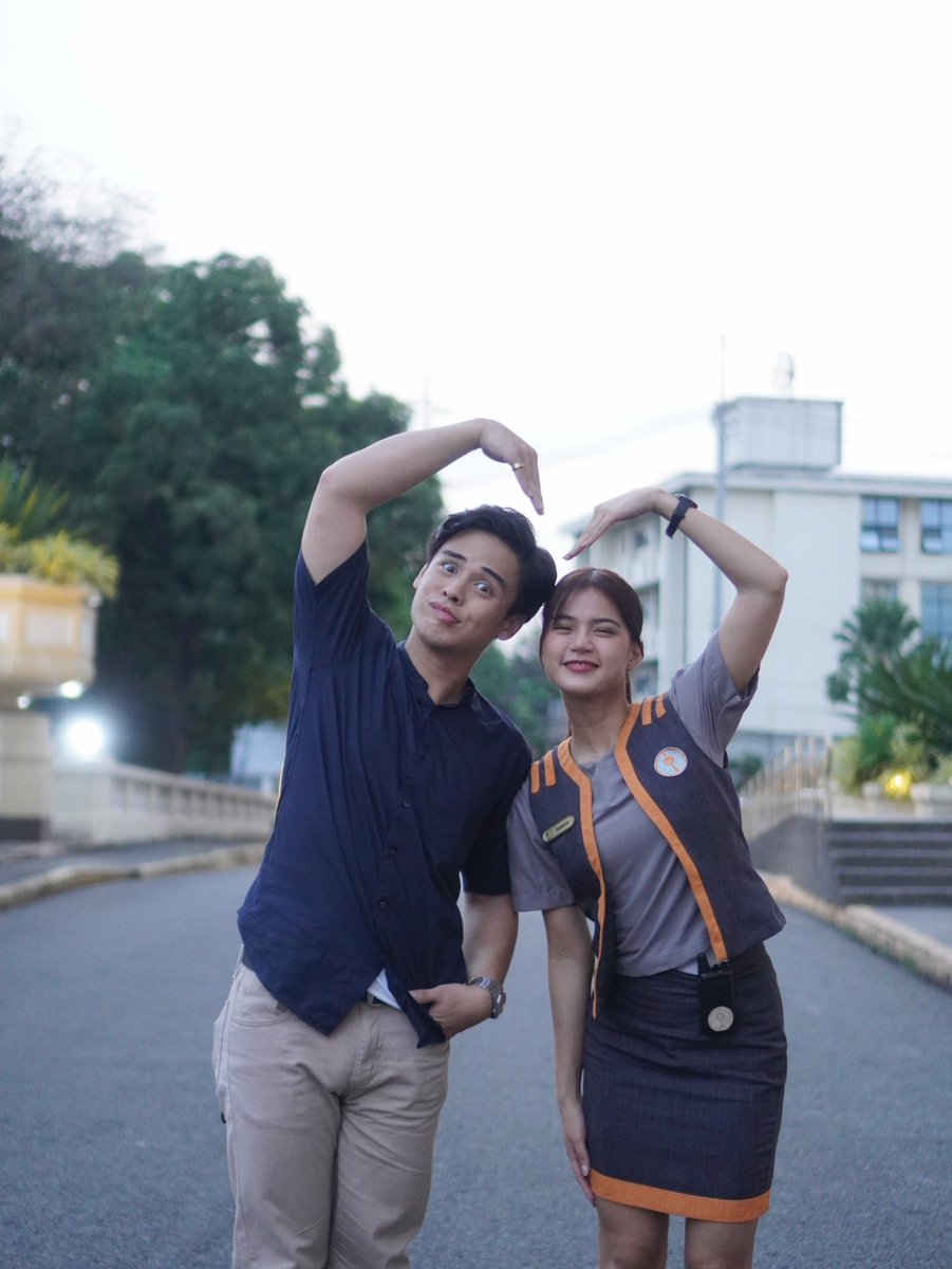 MissMarisRacal's tweet image. #SimulaSaGitna NOW STREAMING ON PRIME VIDEO!