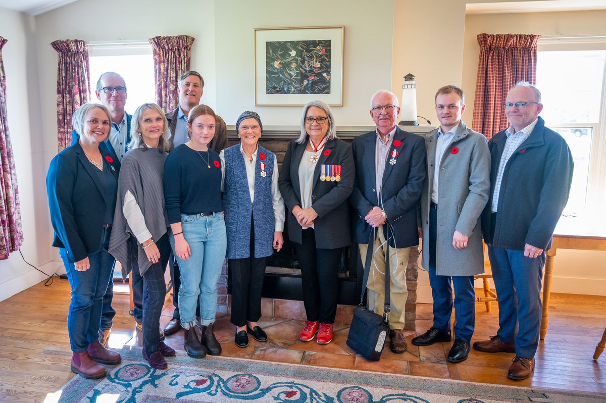 Senator Mary Robinson tweet media