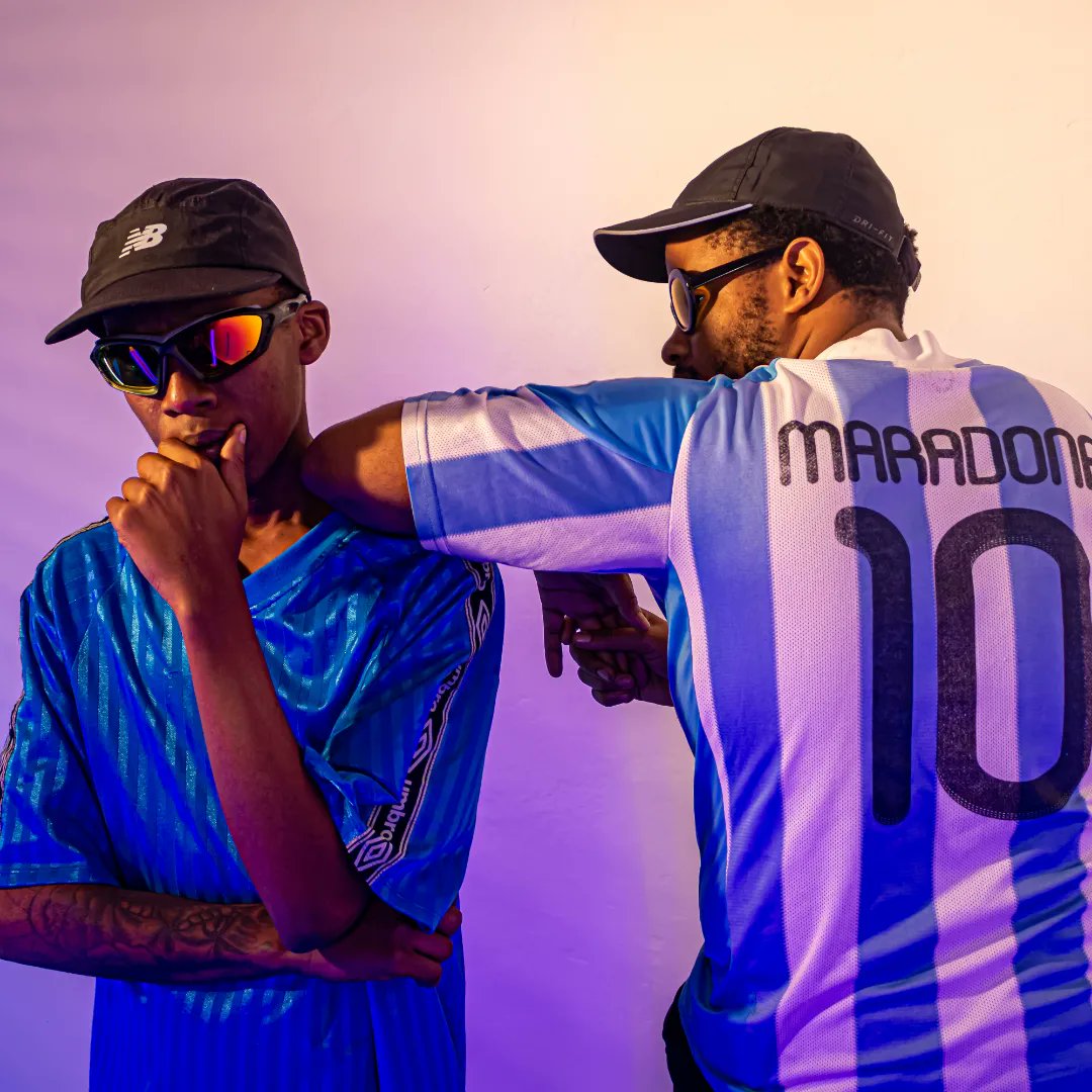 Palmtree_axsion's tweet image. PSA‼️
Just letting you know #REPRESENTER BY @palmtree_axsion &amp;amp; @x03rd1 features @skorchsupernova can't wait for y'all to vibe to this tune 😎 coming soon 💯

Location : @evolutionstudiosdbn 

Photography : @veevovisualssa_ 📸

Styling: @mluh_mpanza