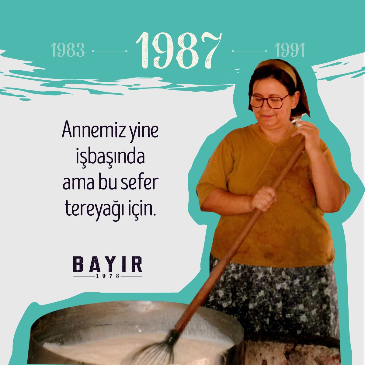 Annemiz yine işbaşında, ama bu sefer tereyağı için... 
1987'den beri günlük taze sütlerimizin, geleneksel yöntemle çevrildiği yayıkta oluşan bu enfes tereyağının tadı sofralarınızda.
#bayirsut #bayirsuturunleri #bayirtereyağı #doğaltereyağı
