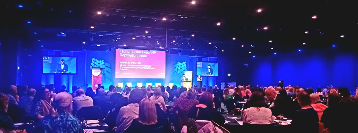 pobal's tweet photo. 🗣An t-Aire @joefingalgreen ag caint i gCaisleán BhÁC ag ár n-imeacht seolta Innéacs Díothachta HP + Comhdháil Náisiúnta #Pobal30
Mar chuid den lá tá:
⭐️Plé faoin ionchuimsiú sóisialta
⭐️Ceiliúradh obair eagraíochtaí áitiúla #BaileÁthaCliath
Lean muid i rith an lae👇 #PobalMaps https://t.co/C0wRXbRw0v