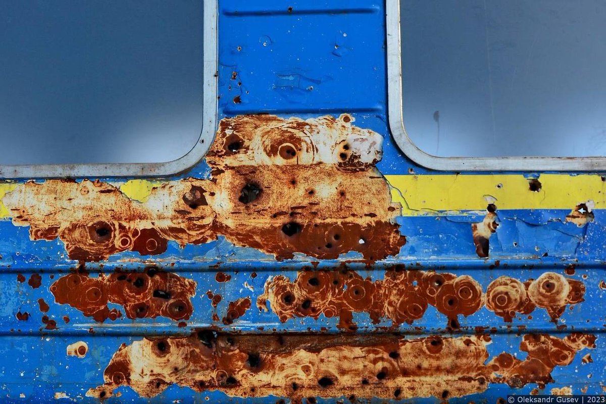 An evacuation railway car from Irpen, which was shelled by the Russian army in March 2022 during the occupation of the Kyiv region.

Now it is installed on Mikhailovskaya Square in Kyiv