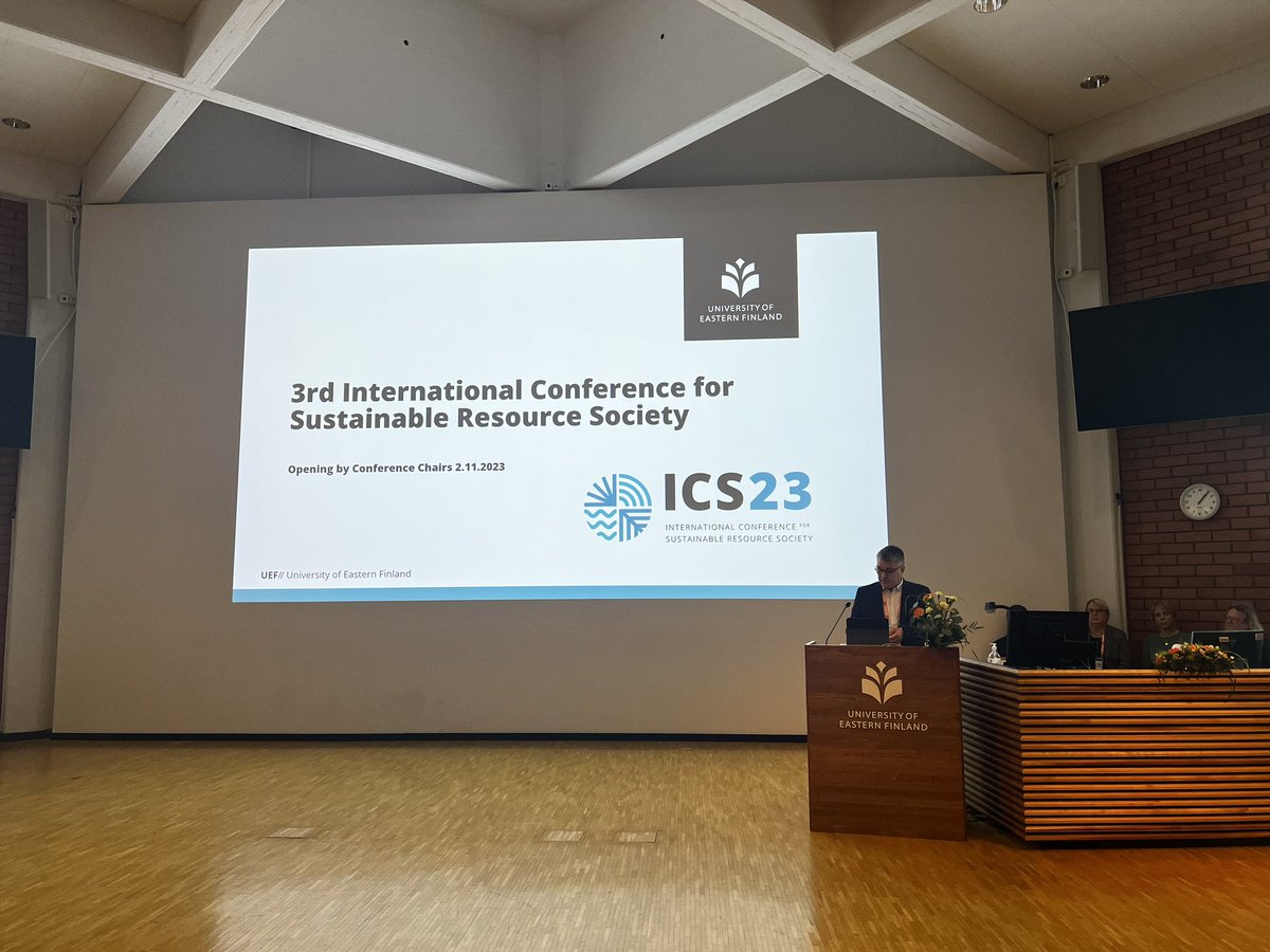 UEF Sustainable Resource Society conference commencing w/@RaunoSairinen opening. Joint effort of <a href="/UniEastFinland/">University of Eastern Finland</a> Research Communities <a href="/UefResource/">UEF Resource</a> <a href="/UefWater/">UEF Water</a> #UEFClehe #UEFFobi #UEFPhotonics