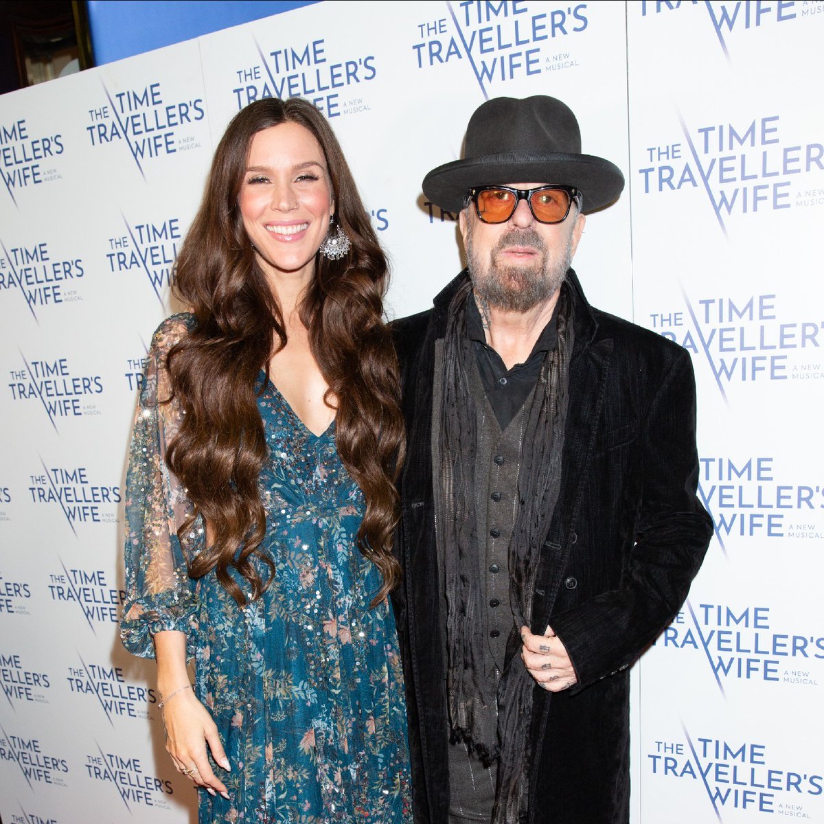 JossStonePL's tweet photo. NEW PHOTOS: @JossStone yesterday in London at the opening of the #timetravellerswife musical #jossstone #davestewart #london https://t.co/vSfKTRXro4