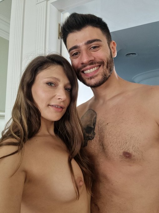 Shooting for @SexArt today with @Davecandle_ 😍💦 https://t.co/Op2CHVsSws<a class="tags" href="/tag/sexart">@sexart</a><a class="tags" target="_blank" title="On Twitter" href="/?out=eyJ0eXAiOiJKV1QiLCJhbGciOiJIUzUxMiJ9.eyJpYXQiOjE3MjE1MjQ1ODUsImlzcyI6InR3cG9ybnN0YXJzLmNvbSIsIm5iZiI6MTcyMTUyNDU4NSwiZXhwIjoxNzUzMDYwNTg1LCJyZWRpcmVjdF91cmwiOiJodHRwczovL3R3aXR0ZXIuY29tL0RhdmVjYW5kbGVfIn0.vWRJUtfv7HLp5qP4NY60rIbZ8UM_Col9l3uqmJbEs-5wPjKrDpaMRnRDdRhe0-fRxR4Vt8TUxzsRx-E6HGv78w">@Davecandle_</a><a href="/tag/tushy"class="tags"><span>#tushy</span></a>