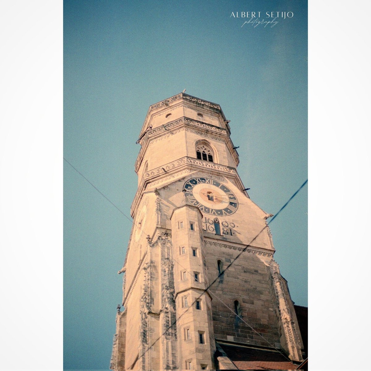 15:13...
.
.
.
🎞 Kodak Portra 400
#analogphotography #analogfilm #analog #bordeaux #france #streetphotography #travel #35mm #35mmfilm #tower #50mmlens #setijophotography #photooftheday #photography #canon #canonae1 #filmisnotdead #portra400 #kodak #europe #architecture