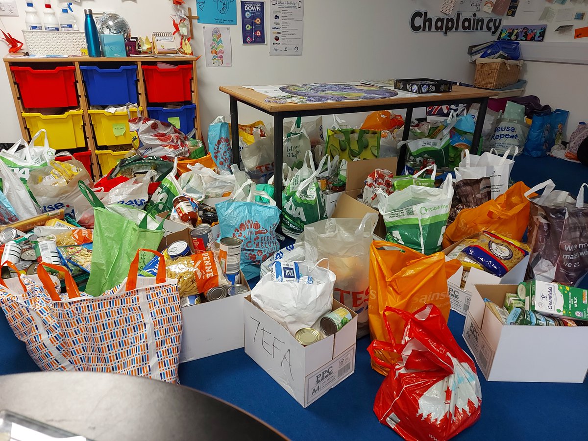 Our family put caring for others into action demonstrating how we serve generously.🌽

Our Harvest services were a space to hear about our local Farnworth &amp; Kearsley foodbank.🥫

Kathryn spoke about the impact our giving has on our community.🥕

Thank You to all who contributed🥫