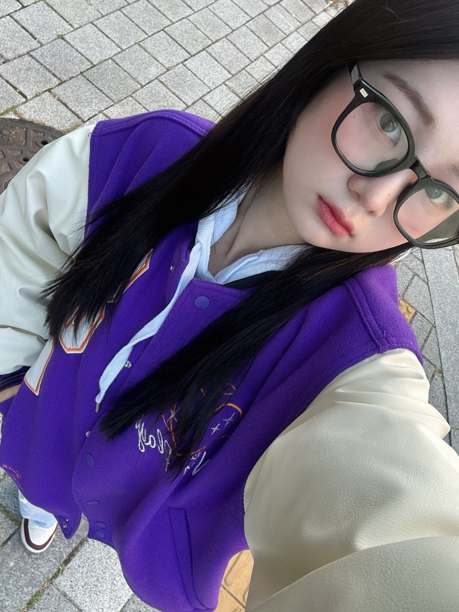 LimelightThink1's tweet photo. Pretty in purple 💜 #LIMELIGHT #Gaeun https://t.co/TtILynejUJ