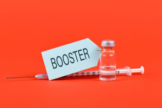 vaccelerate_eu's tweet photo. Results published: #VACCELERATE #COVID19 #booster #clinicaltrial in adults aged 75+.
🆕 The only #headtohead comparison
🆕 The only trial focusing on advanced age
@ElsevierNews #Vaccine: https://t.co/SD2Wo5adu8
@UniCologne @UKKoeln @CECAD_ @DZIF_  @DZIFBonnKoeln https://t.co/HdKc1nbxOK