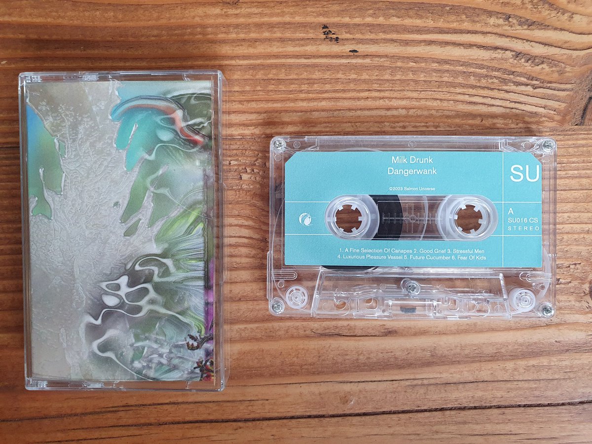 Dangerwank (@dangerwank1) on Twitter photo Milk Drunk is out tomorrow
salmonuniverse.bandcamp.com/album/milk-dru… Milk Drunk is out tomorrow
salmonuniverse.bandcamp.com/album/milk-dru…