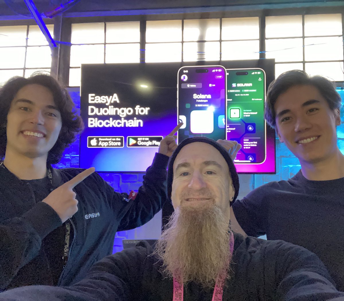 japarjam's tweet photo. Come talk about #ThingsThatSuck at 1:30 pm in @easya_app developer arena. Fun, Spicy, Lively Banter @solana @SolanaConf @solana_devs @ComeBuidlwithUs https://t.co/aAR2BcvQ2g
