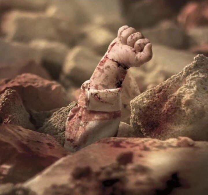 AndresB_Cu's tweet photo. Los ataúdes más pequeños

Son los que más pesan.

Esto es un genocidio, no una guerra.
#IsraeliNewNazism https://t.co/kOwcBcC3Hi