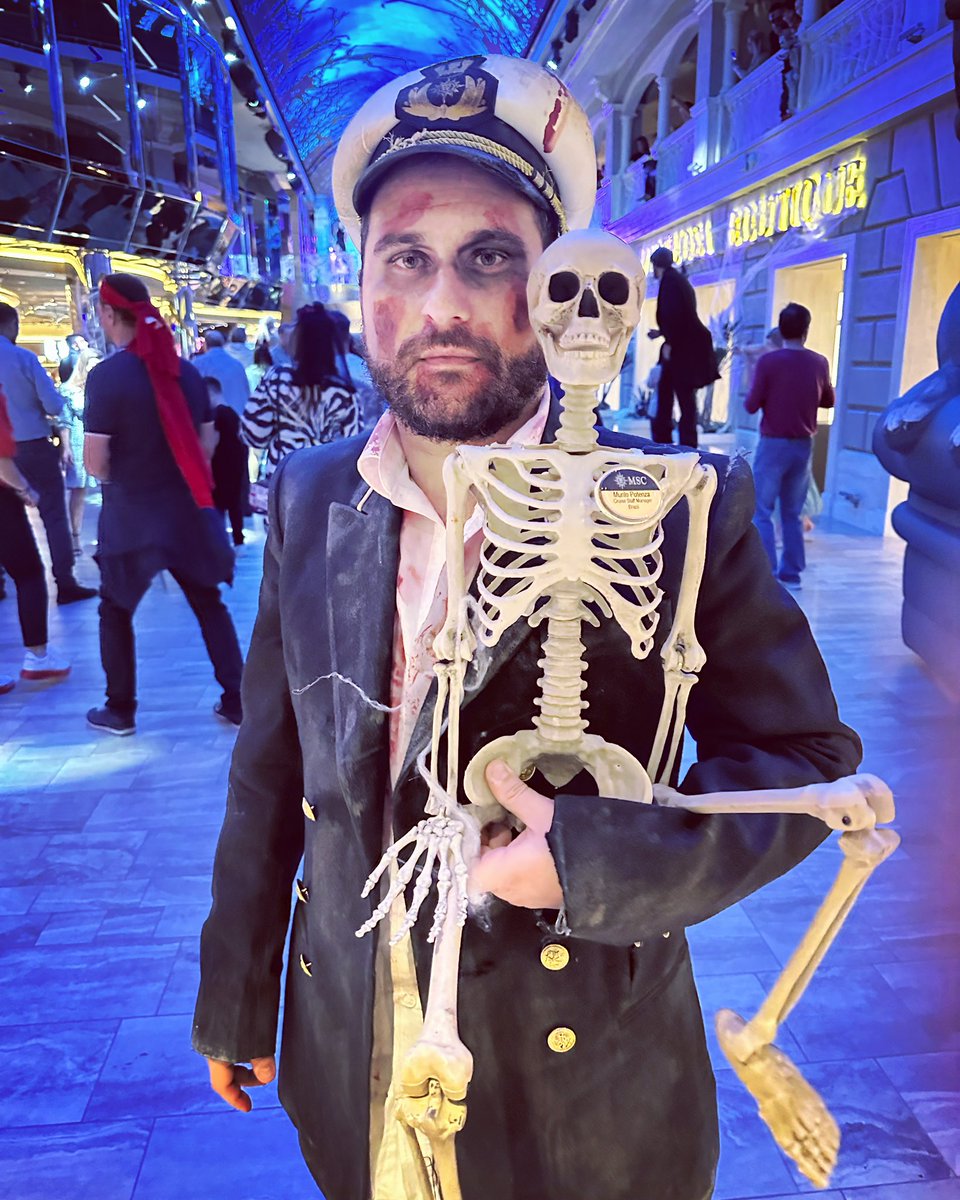 singzmusic's tweet photo. It was Halloween 🎃 
@MSC_Crociere #mscvirtuosa https://t.co/QxcN6MJjCp