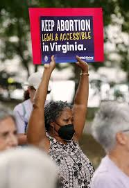 MurphyJenCubs's tweet photo. If Republicans flip the Virginia Senate, Gov. Glenn Youngkin says he expects them to pass a 15-week abortion ban. This is a slap in the face to women everywhere🤬

Youngkin's PAC has spent $1.4 million in ads to push his agenda. 
VOTE DEM Virgina! Say no to extremism!
#DemVoice1 https://t.co/wAeMfHnMfJ