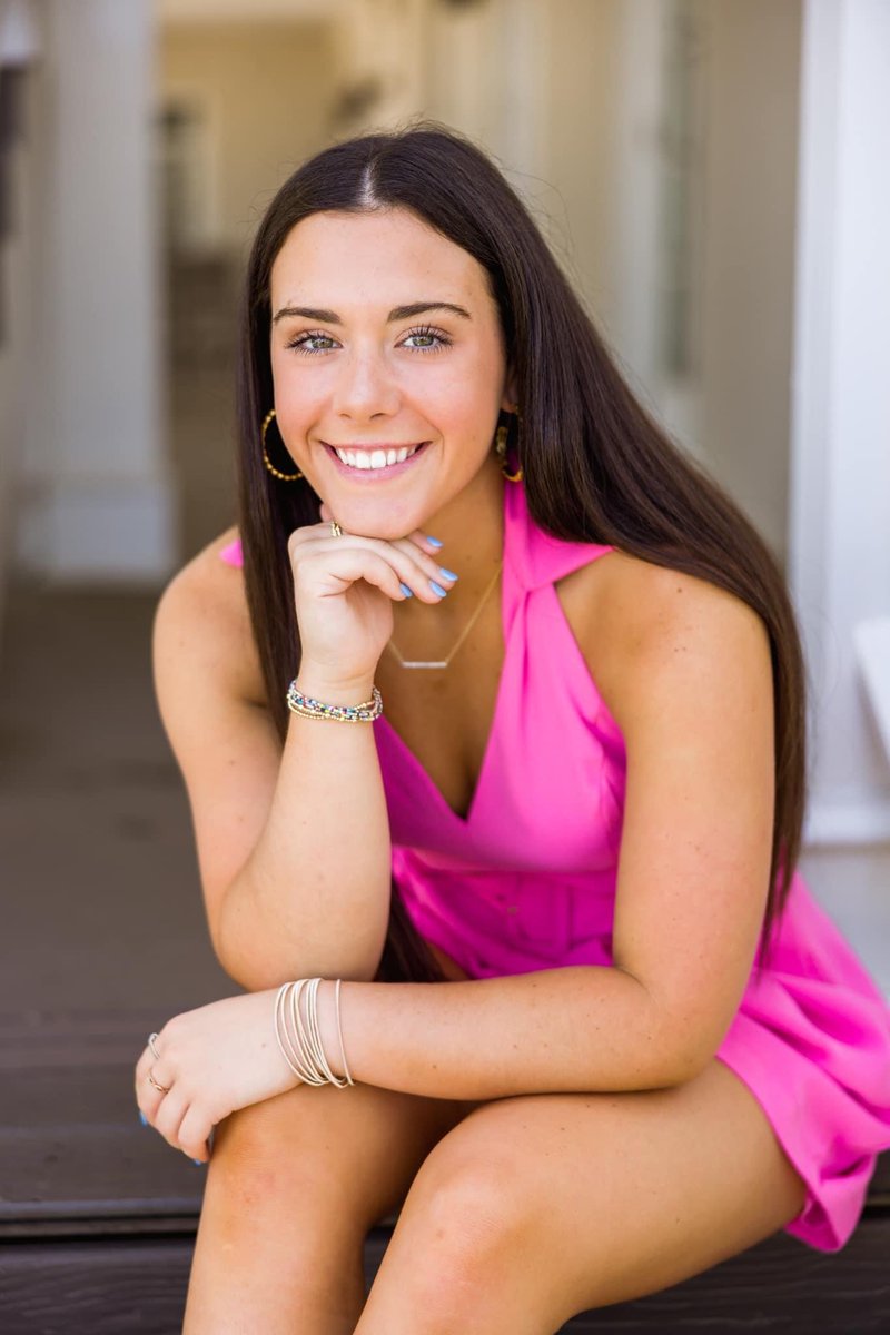 19 beautiful years. Man how it went by so fast. Happy Birthday to you today ⁦<a href="/AnnaKate2023GHS/">Anna Kate</a>⁩   Hope you have the best day!!