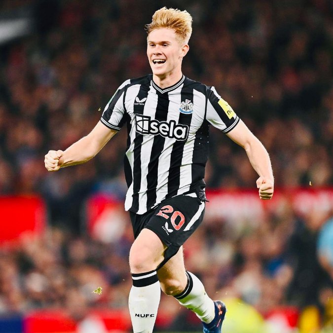 nufcupd's tweet photo. Payback time is sweet ⚫️⚪️

#NUFC https://t.co/tAwidU7Jce