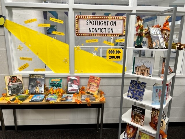 WSHSNNLib's tweet image. Ready for fall with new displays. Also in the the library, National Adopt a Senior Pet Day, Honoring Native American Heritage Month, and No Shave November. Stop in to check us out. @NNPSWoodside