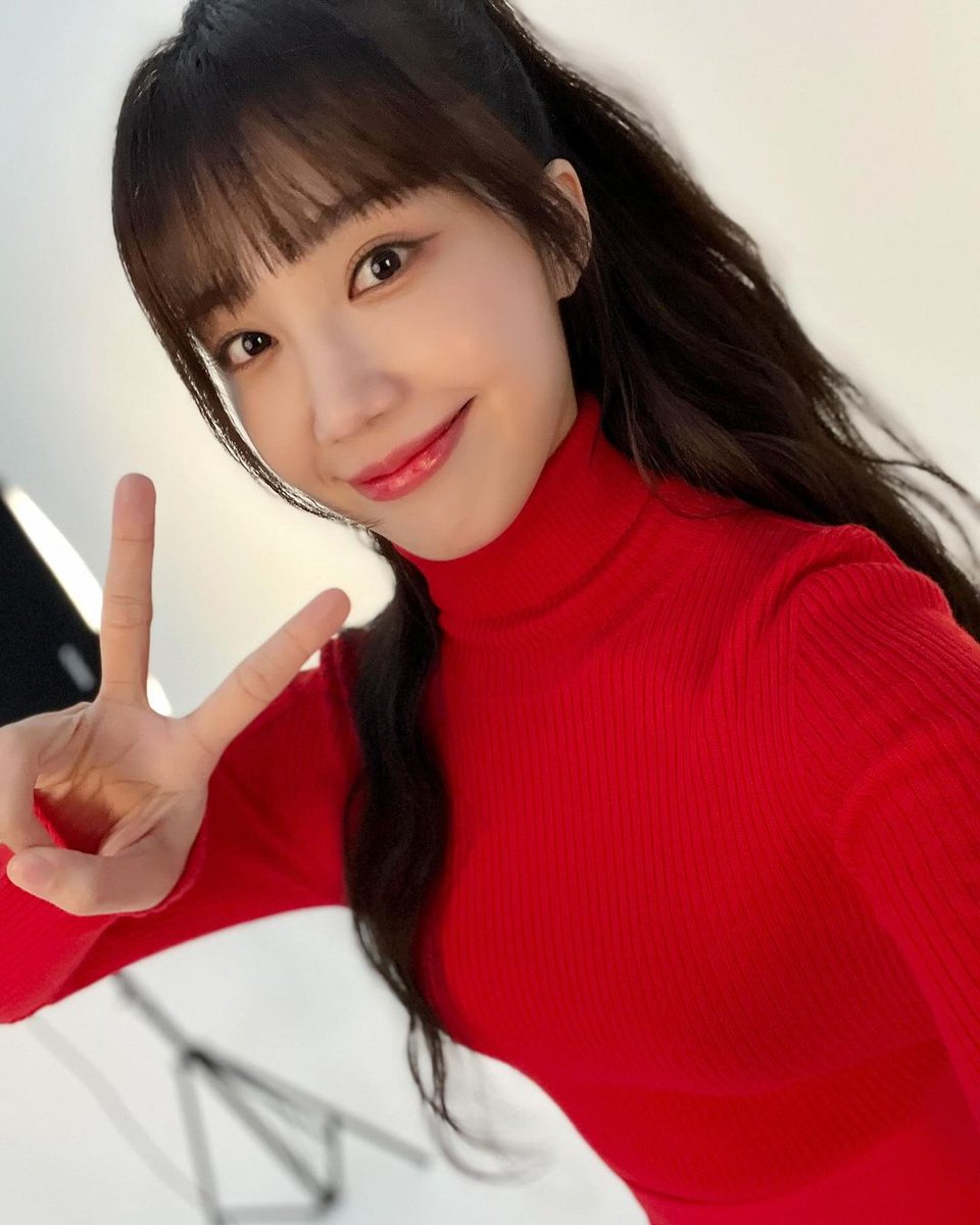 meungupdates's tweet photo. 231102 official.apink2011 Instagram update

Behind-the-scenes photos from She's Bagel ad filming 

#정은지 #JeongEunji #Eunji https://t.co/jpXTS1Etdf