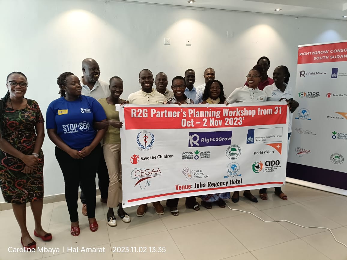 ACF_SouthSudan's tweet photo. Successful 3-day workshop for #Right2Grow in South Sudan! Reflecting on Mid-term review findings, we've agreed on key recommendations for sustainable development. United and determined, we're ready to make a meaningful impact in 2024. 🤝 #PlanningForImpact #SouthSudanDevelopment https://t.co/Wn1oxP2y6z