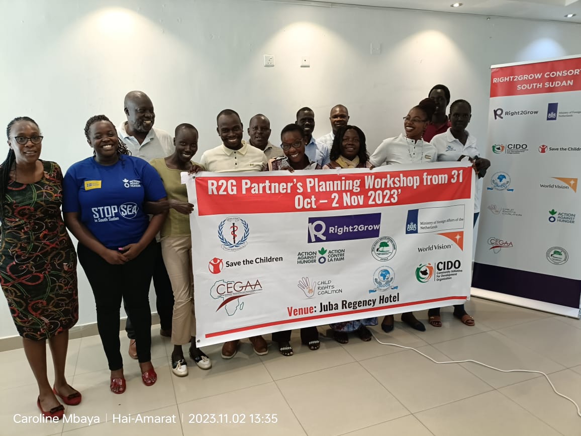 ACF_SouthSudan's tweet photo. Successful 3-day workshop for #Right2Grow in South Sudan! Reflecting on Mid-term review findings, we've agreed on key recommendations for sustainable development. United and determined, we're ready to make a meaningful impact in 2024. 🤝 #PlanningForImpact #SouthSudanDevelopment https://t.co/Wn1oxP2y6z