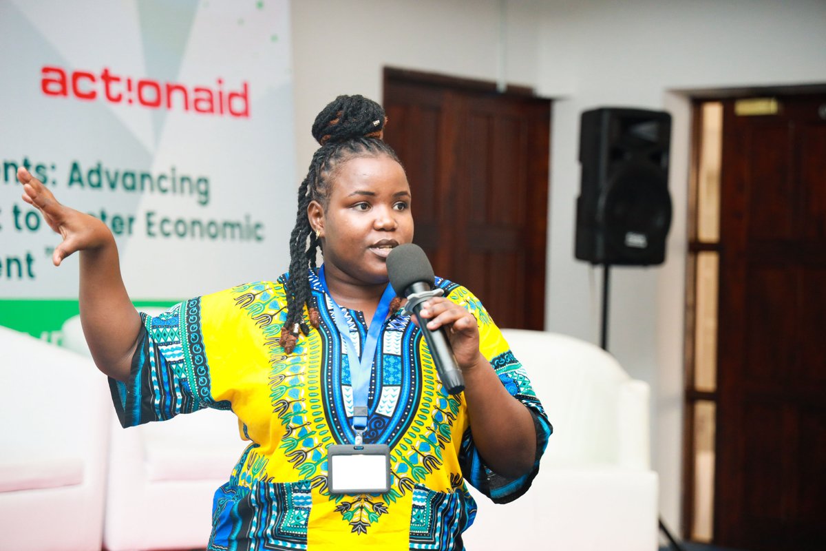 ActionaidTz's tweet image. Day 2 of #ClimateChange Symposium &amp;amp; Expo

Today @ActionaidTz is moderating a session on How #FinanceFlow: Banks Fueling the Climate Crisis.

Presentations on how the bank fuels #ClimateCrisis by Financing Industrial agriculture and other fossil fuel activities