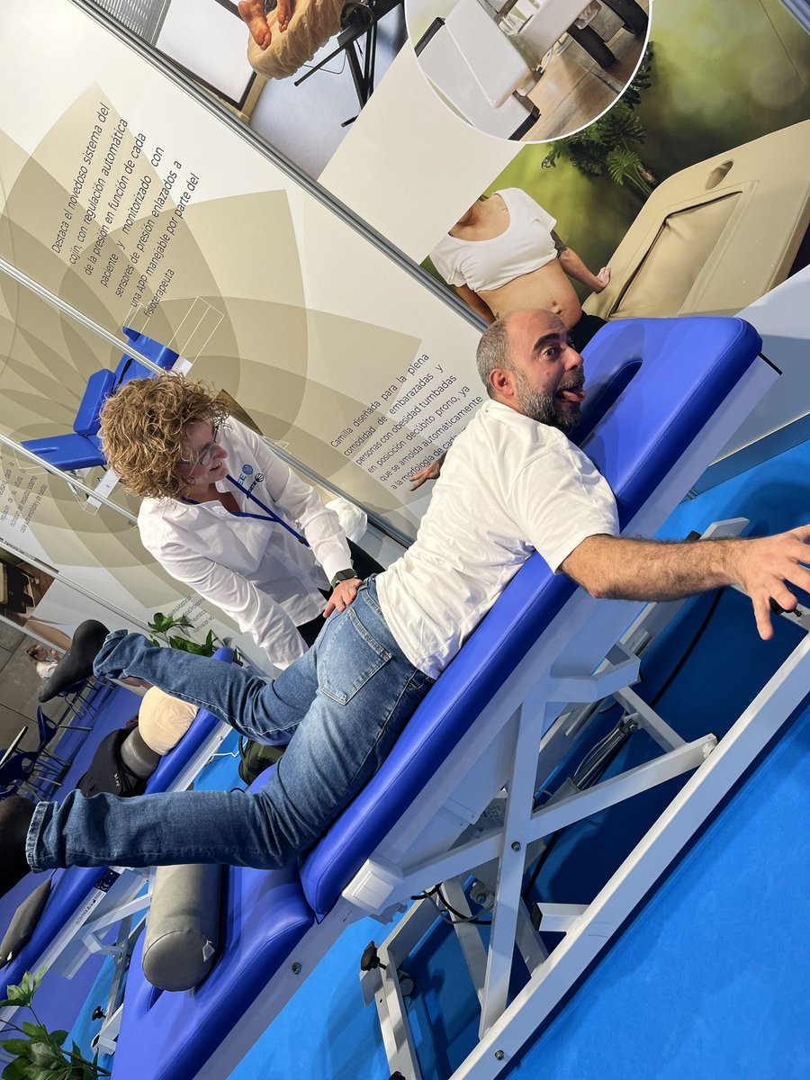 En <a href="/fisio_expo/">FISIOEXPO</a> hubo una gran presencia de <a href="/SaludUPNA/">Ciencias Salud UPNA</a> 
Muchos ex-alumnos, muchos profesores del grado, y muchos docentes de nuestros postgrados de Invasiva, Readaptación y Fisioterapia Deportiva.
💪💪
#fisioterapiaTOP