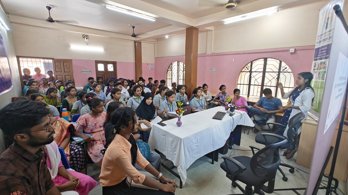mikebahrami's tweet photo. Our India Hub has recently done fantastic #CommunityEngagementandInvolvement talks on surgical infections  and smoking cessation 🚭in Kolkata and Vellore aimed at community healthworkers, hospital technicians, patients and carers!  🇮🇳🇮🇳🇮🇳 https://t.co/0ilpJhZTKu