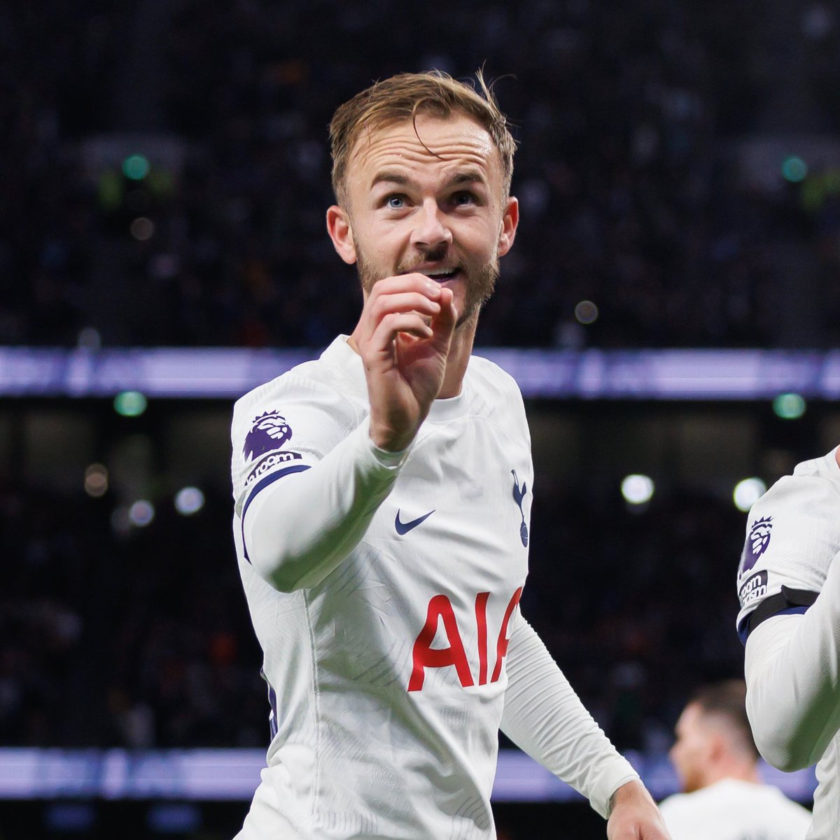 ⚽️ Premier League goal contributions among midfielders since the start of last season:

🥇 James Maddison - 27
🥈 Martin Odegaard - 26
🥉 Kevin De Bruyne - 23
🏅 Pascal Gross - 20
🏅 Bruno Fernandes - 20