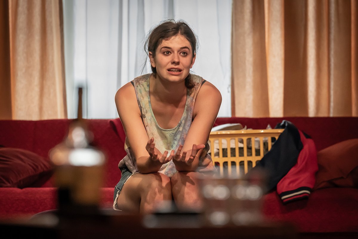 Almeida Theatre tweet media