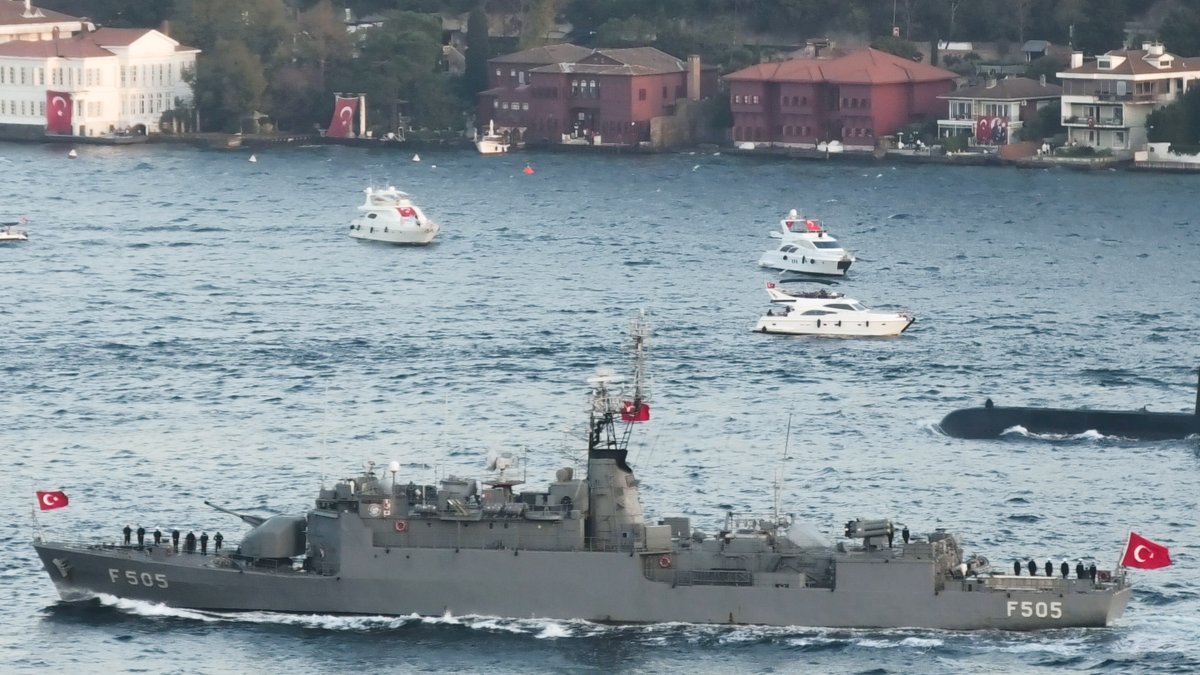 egetulca's tweet photo. #BurakClass Corvettes
TCG Bozcaada (F-500) #GücünSimgesi
TCG Bandırma (F-502) #AtanınDümenSuyundaViya
TCG Bartın (F-504) #BarıştaSözcüSavaştaÖncü
TCG Bafra (F-505) #DenizlerinKurdu https://t.co/6kbrABg9ZV