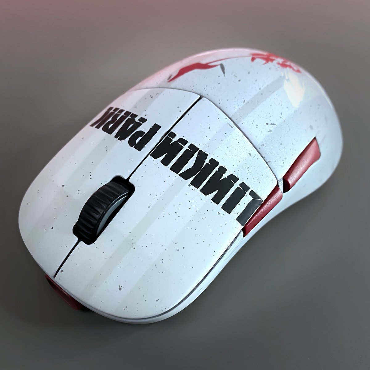Hybrid Theory / <a href="/linkinpark/">LINKIN PARK</a>
The album I had on repeat for many years growing up inspired me to paint its cover on my <a href="/endgamegear/">￳Endgame Gear</a> xm2we.

Airbrush and brushes.

Follow me for more custom gaming gear.

#custom  #custompaint #custommouse #endgamegear #linkinpark #hybridtheory