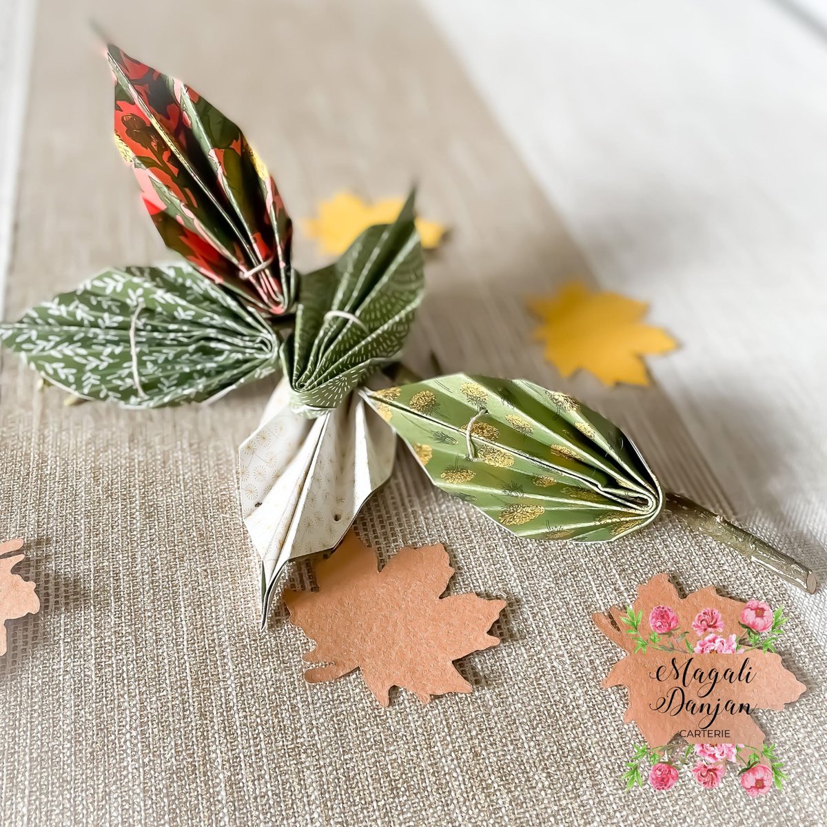 MagaliDanjan's tweet photo. Tu cherches une activité manuelle pour décorer ta maison 🏡?
👉🏻 Retrouve mes tutos gratuits sur ma chaîne YouTube : https://t.co/28CKdTBP4X

#diy
#faitmain
#activitemanuelle
#origami
#deco
#creativité
#stampinup 
#magalidanjan 
#toulouse
#stampinuptoulouse 
#stampinupdemo https://t.co/z6ASNgXSzR