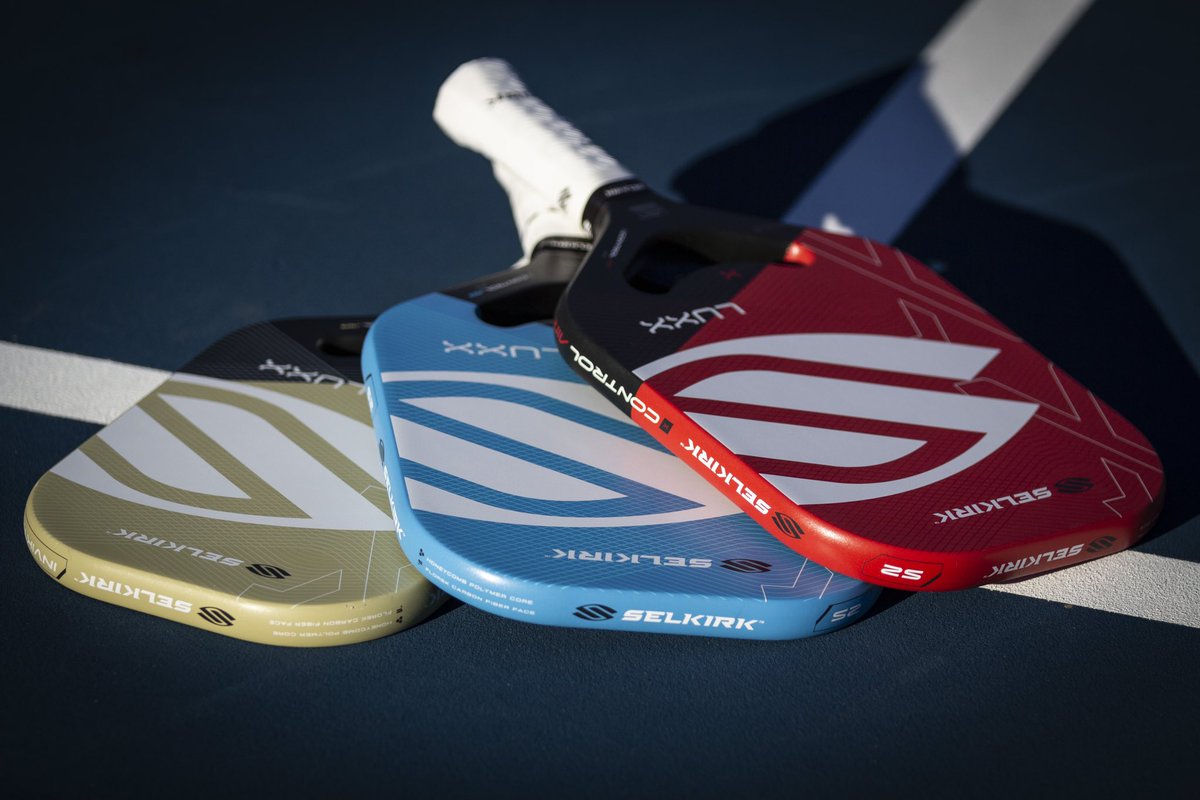SelkirkSport's tweet photo. Introducing transformative Florek Carbon Fiber!! 🔥🔥🔥
The New Florek Carbon Fiber technology amplifies power play, expands the sweet spot, and enables optimal performance on the court. 💪🏼
#LuxxControlAir #FutureOfPickleball #WeAreSelkirk #WeArePickleball https://t.co/xi8BXicoZp